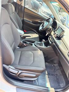 2018 Hyundai ELANTRA GT   - Photo 8 - Denver, CO 80204