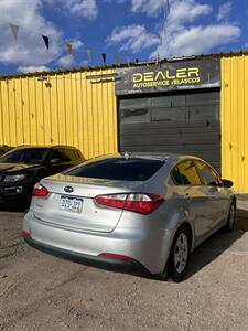 2015 Kia Forte LX   - Photo 3 - Denver, CO 80204