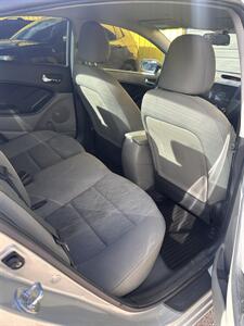 2015 Kia Forte LX   - Photo 5 - Denver, CO 80204