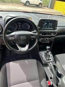2021 Hyundai KONA SEL   - Photo 13 - Denver, CO 80204