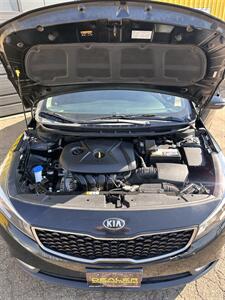 2017 Kia Forte5 LX   - Photo 3 - Denver, CO 80204