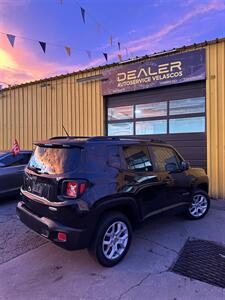 2017 Jeep Renegade Latitude   - Photo 5 - Denver, CO 80204