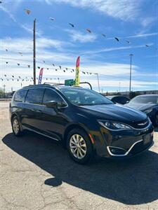 2017 Chrysler Pacifica Touring Plus   - Photo 2 - Denver, CO 80204
