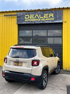 2015 Jeep Renegade Latitude   - Photo 8 - Denver, CO 80204