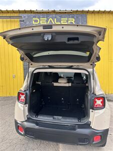 2015 Jeep Renegade Latitude   - Photo 5 - Denver, CO 80204