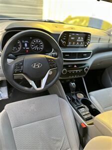 2020 Hyundai TUCSON SE   - Photo 10 - Denver, CO 80204
