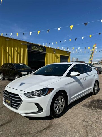 2017 Hyundai ELANTRA SE   - Photo 1 - Denver, CO 80204