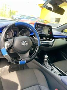 2020 Toyota C-HR LE   - Photo 7 - Denver, CO 80204