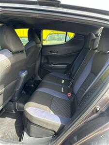 2020 Toyota C-HR LE   - Photo 5 - Denver, CO 80204