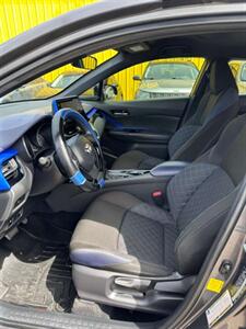 2020 Toyota C-HR LE   - Photo 8 - Denver, CO 80204