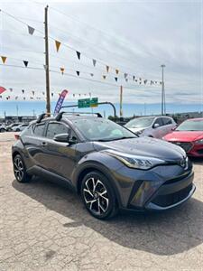 2020 Toyota C-HR LE   - Photo 2 - Denver, CO 80204