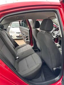 2020 Hyundai ACCENT SE - Photo 8 - Denver, CO 80204