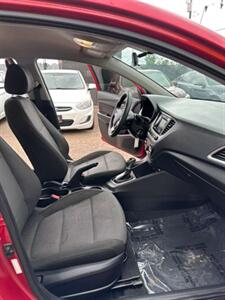 2020 Hyundai ACCENT SE - Photo 9 - Denver, CO 80204