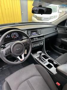 2017 Kia Optima LX - Photo 11 - Denver, CO 80204