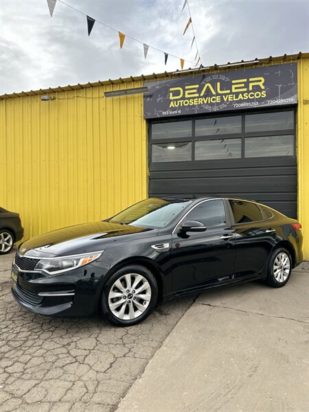 2017 Kia Optima LX   - Photo 1 - Denver, CO 80204