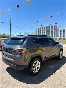 2024 Jeep Compass Latitude   - Photo 4 - Denver, CO 80204