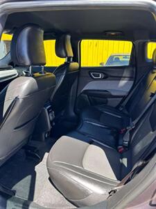 2024 Jeep Compass Latitude   - Photo 11 - Denver, CO 80204