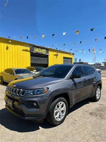 2024 Jeep Compass Latitude   - Photo 1 - Denver, CO 80204