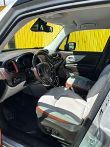 2015 Jeep Renegade Limited   - Photo 9 - Denver, CO 80204
