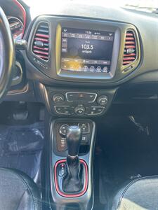 2020 Jeep Compass Trailhawk   - Photo 12 - Denver, CO 80204