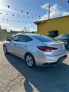 2019 Hyundai ELANTRA SE   - Photo 4 - Denver, CO 80204