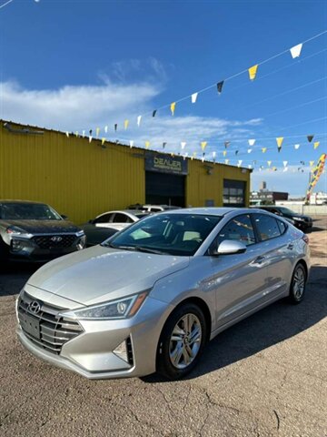 2019 Hyundai ELANTRA SE   - Photo 1 - Denver, CO 80204
