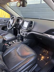 2016 Jeep Cherokee Limited   - Photo 6 - Denver, CO 80204