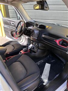 2016 Jeep Renegade Trailhawk   - Photo 12 - Denver, CO 80204