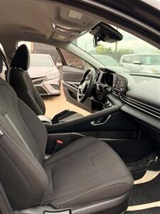 2021 Hyundai ELANTRA SE - Photo 6 - Denver, CO 80204