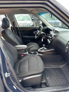 2015 Kia Soul +   - Photo 6 - Denver, CO 80204