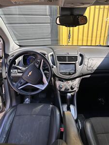 2016 Chevrolet Trax LT   - Photo 4 - Denver, CO 80204