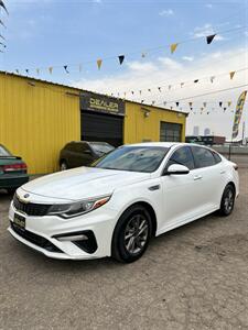 2020 Kia Optima LX   - Photo 1 - Denver, CO 80204