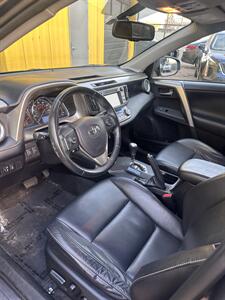 2015 Toyota RAV4 Limited   - Photo 6 - Denver, CO 80204