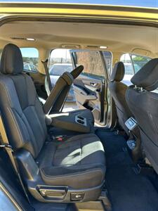 2020 Subaru Ascent Premium 8-Passenger - Photo 10 - Denver, CO 80204