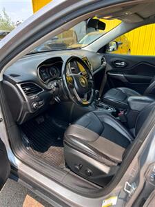 2019 Jeep Cherokee Latitude Plus - Photo 8 - Denver, CO 80204