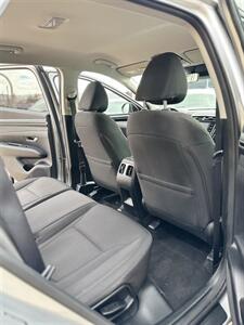 2024 Hyundai TUCSON SEL   - Photo 10 - Denver, CO 80204