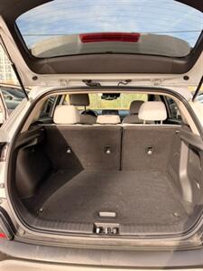 2022 Hyundai KONA SEL   - Photo 9 - Denver, CO 80204