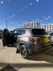 2017 Jeep Compass Latitude   - Photo 4 - Denver, CO 80204