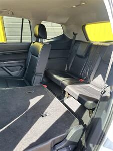 2019 Volkswagen Atlas V6 SE   - Photo 8 - Denver, CO 80204