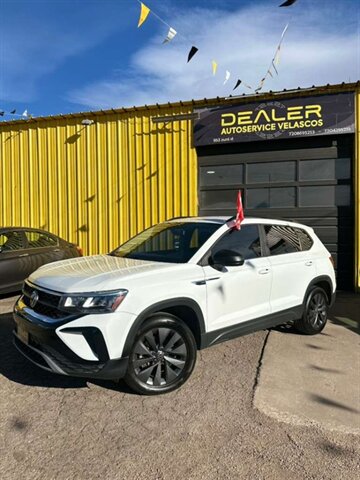 2022 Volkswagen Taos S 4Motion   - Photo 1 - Denver, CO 80204