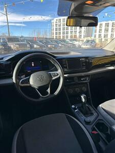 2022 Volkswagen Taos S 4Motion - Photo 8 - Denver, CO 80204