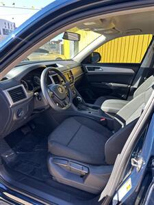 2018 Volkswagen Atlas 2.0T S   - Photo 6 - Denver, CO 80204