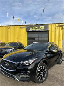 2017 INFINITI QX30 Luxury   - Photo 2 - Denver, CO 80204