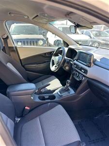 2019 Hyundai KONA SE   - Photo 6 - Denver, CO 80204