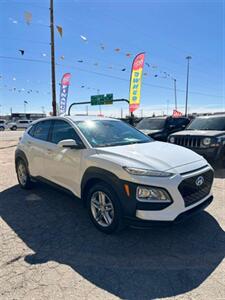 2019 Hyundai KONA SE   - Photo 2 - Denver, CO 80204