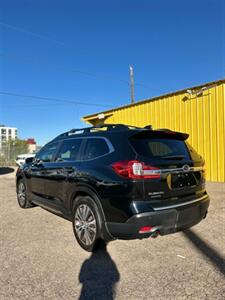2019 Subaru Ascent Limited 7-Passenger   - Photo 3 - Denver, CO 80204