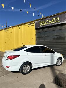 2015 Hyundai ACCENT GLS   - Photo 3 - Denver, CO 80204