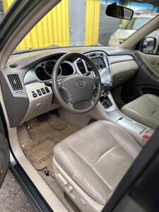 2004 Toyota Highlander - Photo 9 - Denver, CO 80204