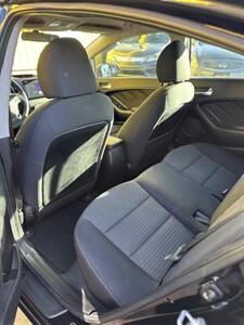 2017 Kia Forte LX   - Photo 6 - Denver, CO 80204