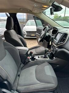 2016 Jeep Cherokee Latitude - Photo 9 - Denver, CO 80204